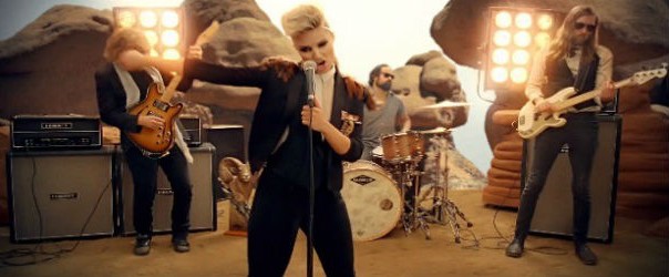 Dianna Agron no novo vídeo do The Killers