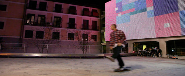 Skate e arte digital na Avenida Paulista