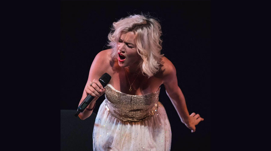 Joss Stone anuncia shows no Brasil