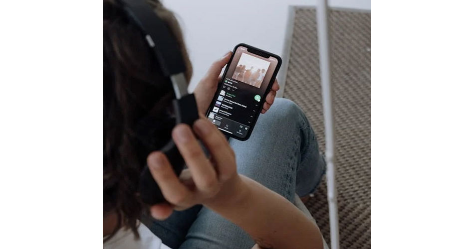 Saiba quais foram os novos álbuns de rock mais reproduzidos no Spotify em 2024